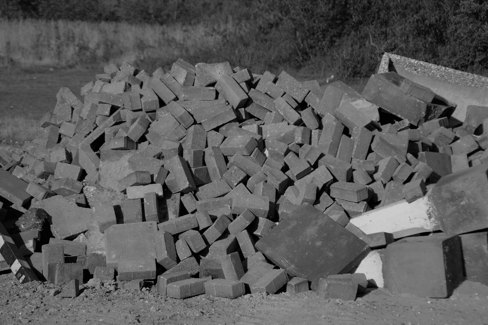 Nikon D3100 sample photo. Stone, blackandwhite, creativity photography