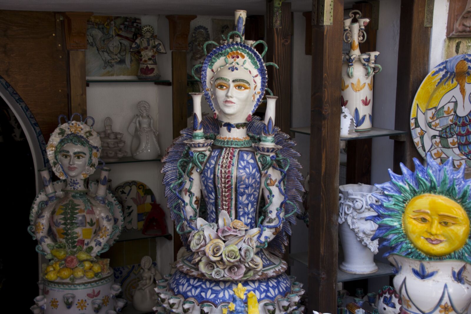 Canon EOS 60D sample photo. Mask, sicily, vase photography