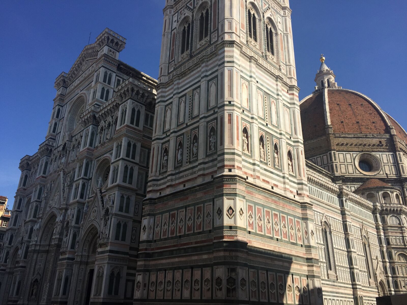 iPhone 6 back camera 4.15mm f/2.2 sample photo. Italy, church, florence photography