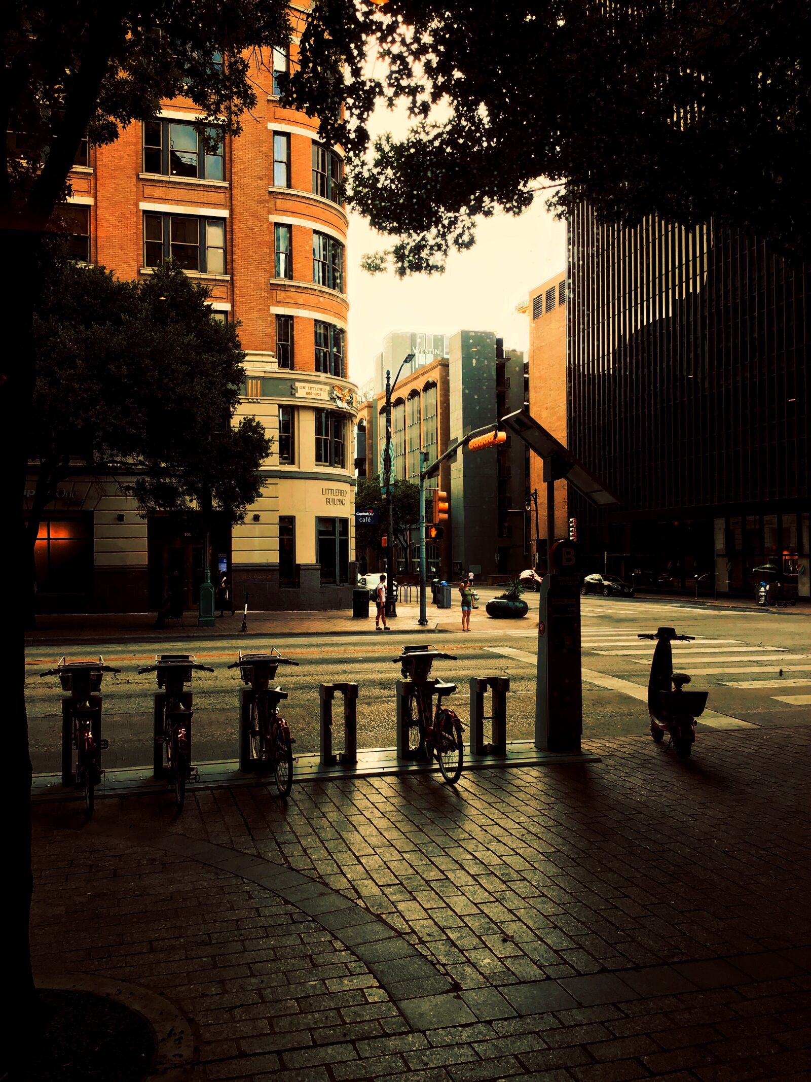 Apple iPod touch sample photo. Urban, streetlight, city photography