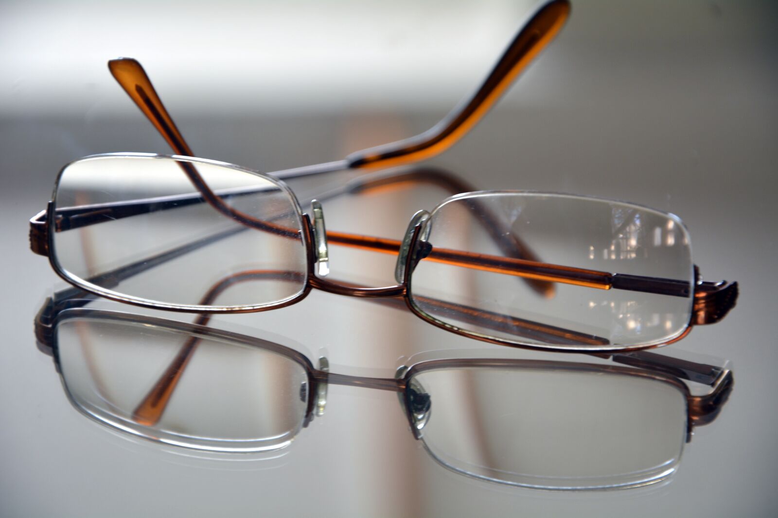 Nikon D5200 sample photo. Spectacles, glasses, seeing better photography