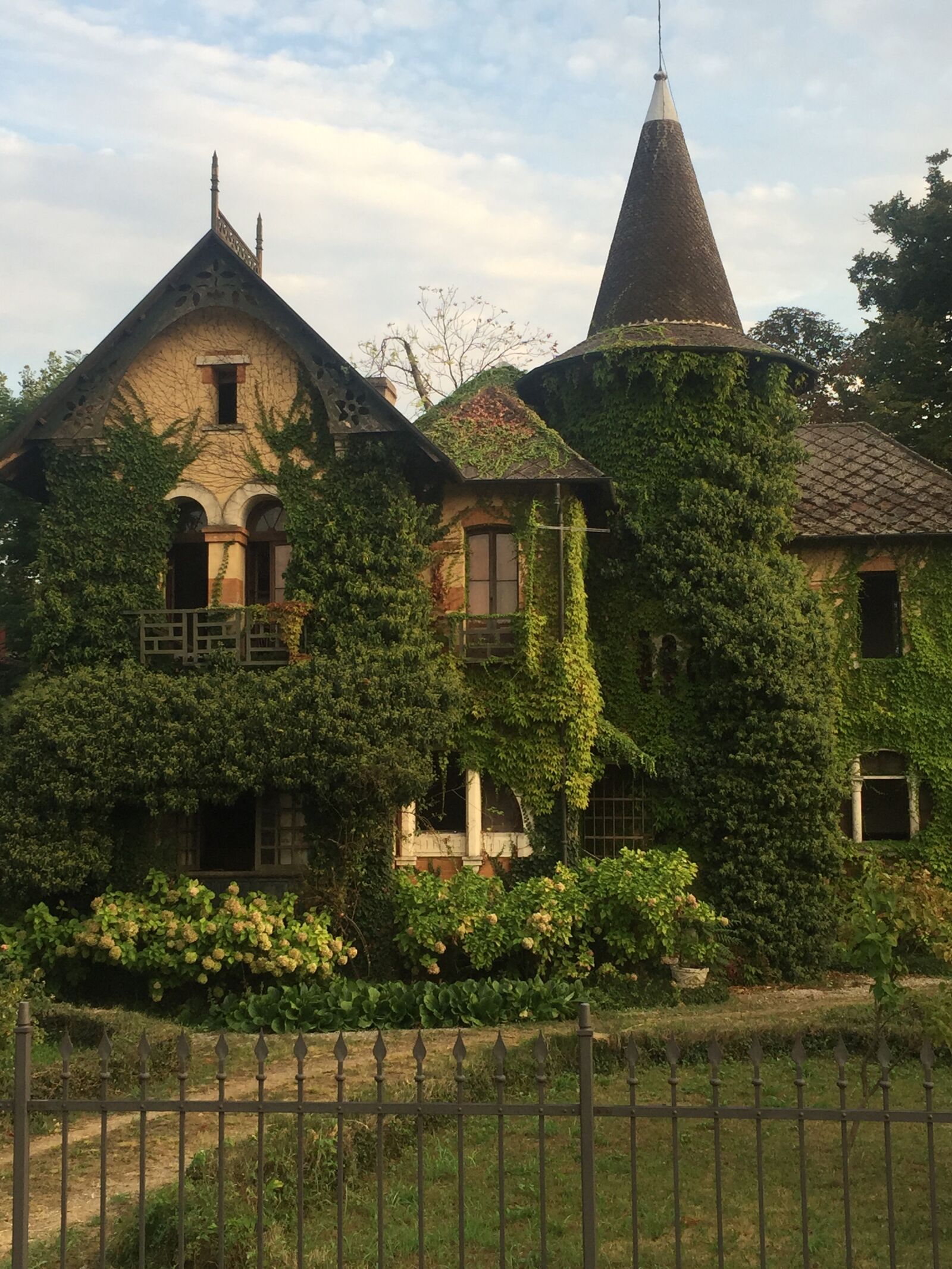 Apple iPhone 6 sample photo. Villa fernanda, the riviera photography