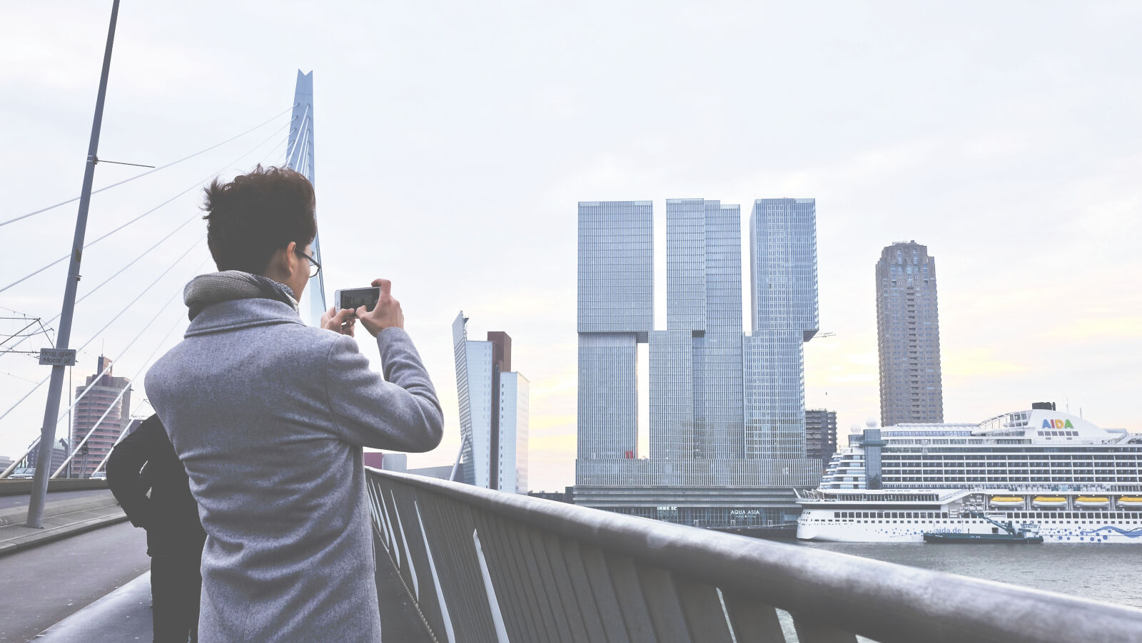 Fujifilm X70 sample photo. Rear, view, of, man photography