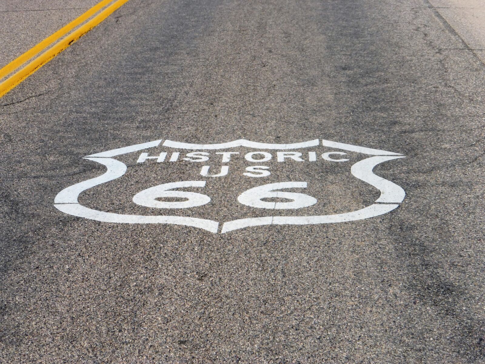 Panasonic Lumix DMC-ZS25 (Lumix DMC-TZ35) sample photo. Usa, route 66, history photography