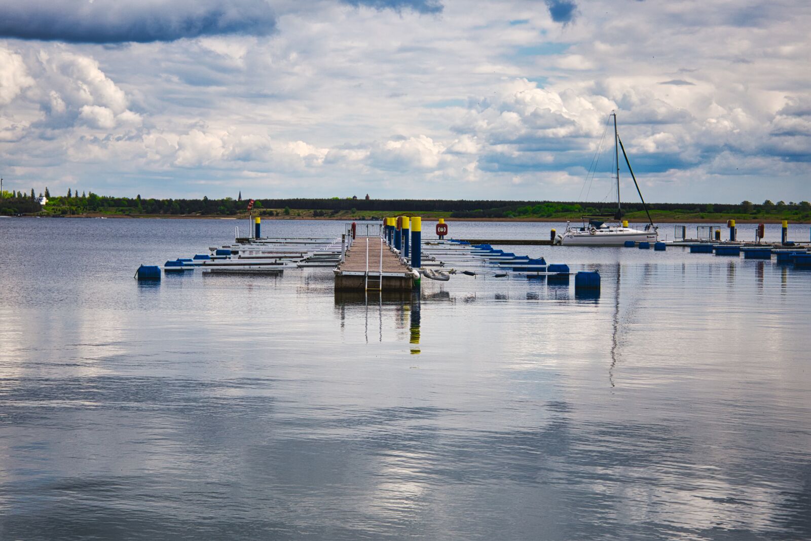 Canon EF 24-105mm F3.5-5.6 IS STM sample photo. Port, bitterfeld, lake photography