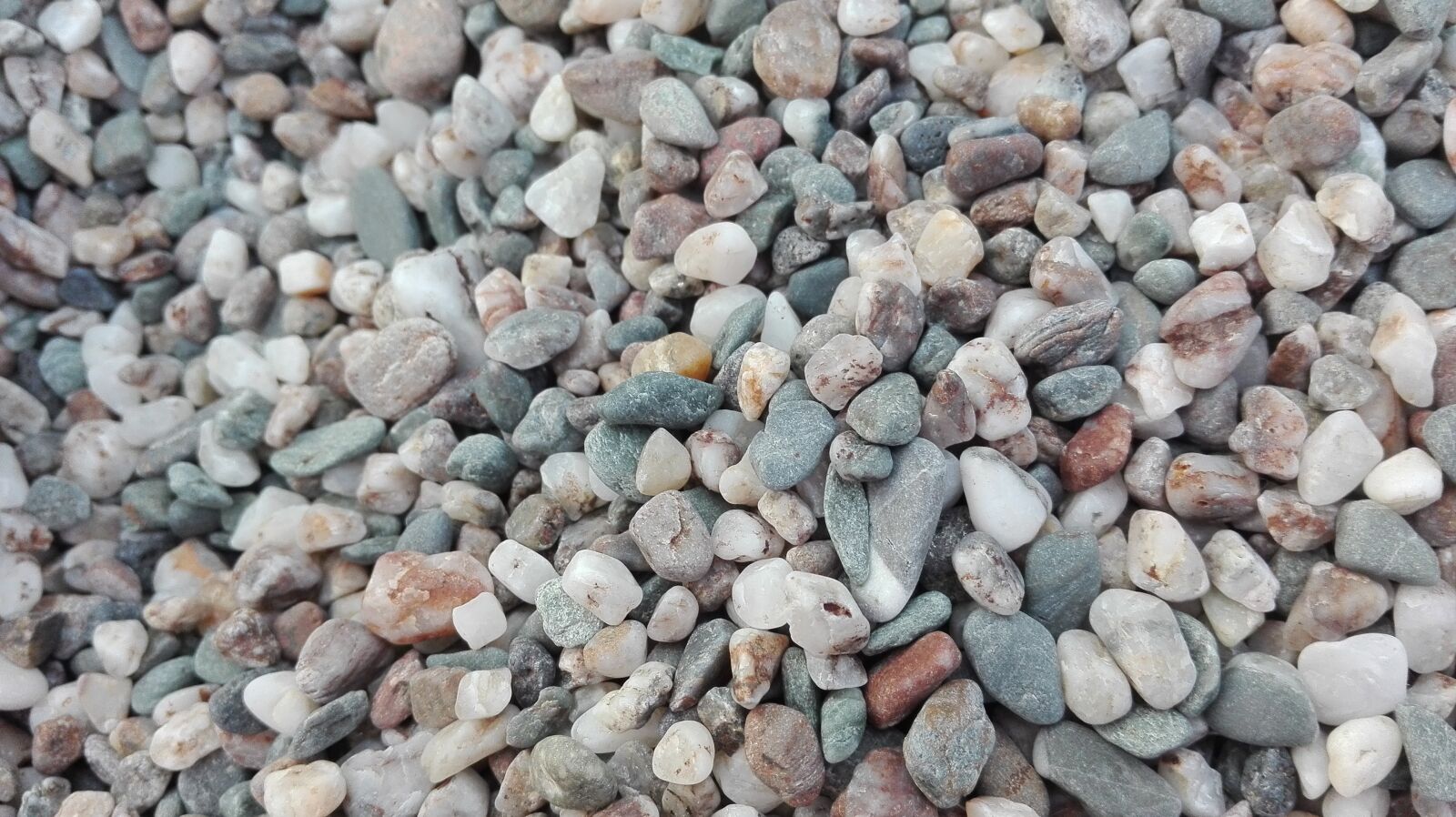 HUAWEI P8 Lite sample photo. Gravel, pebbles, beach photography