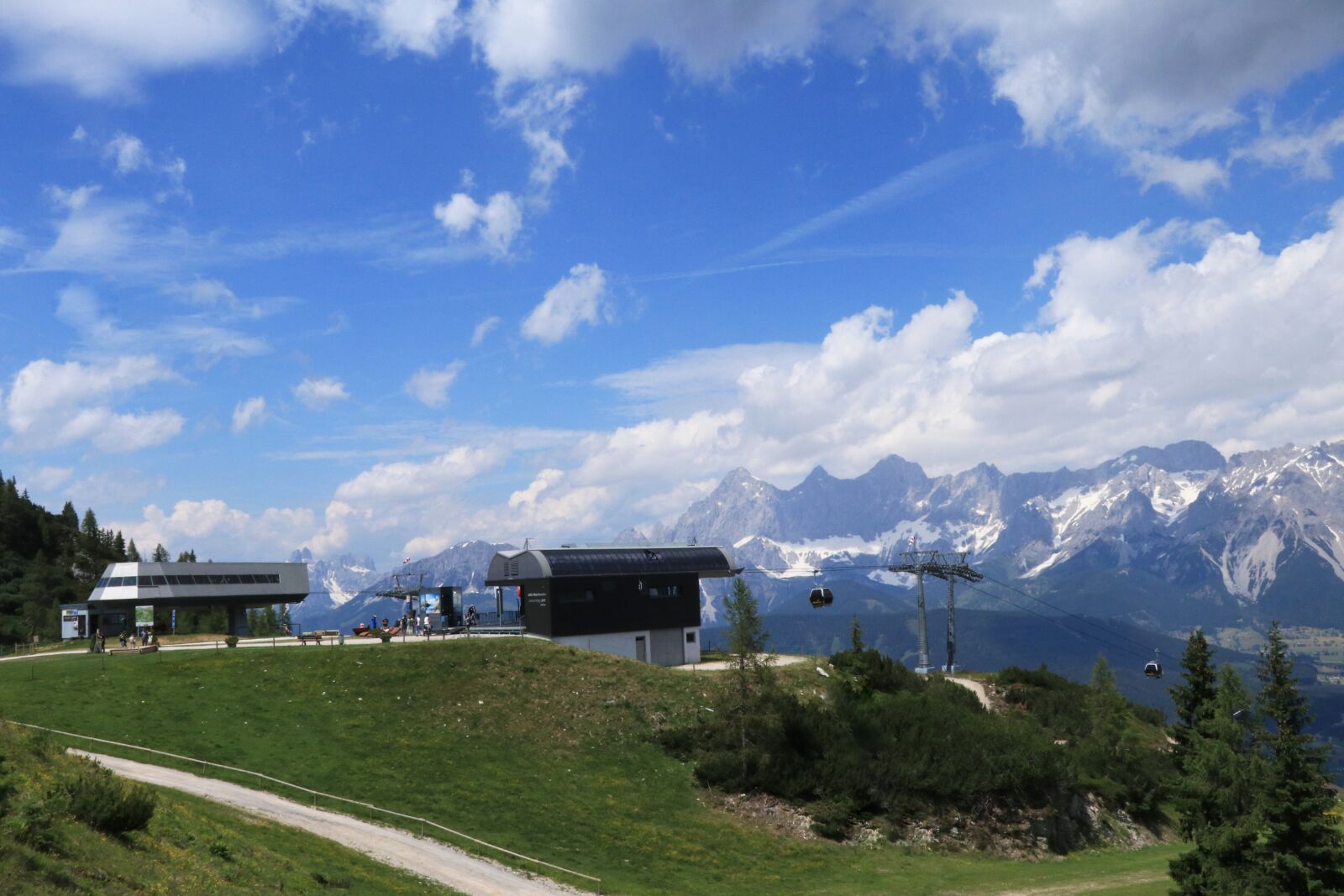 Canon EF-S 18-135mm F3.5-5.6 IS USM sample photo. Mountains, mountain landscape, landscape photography