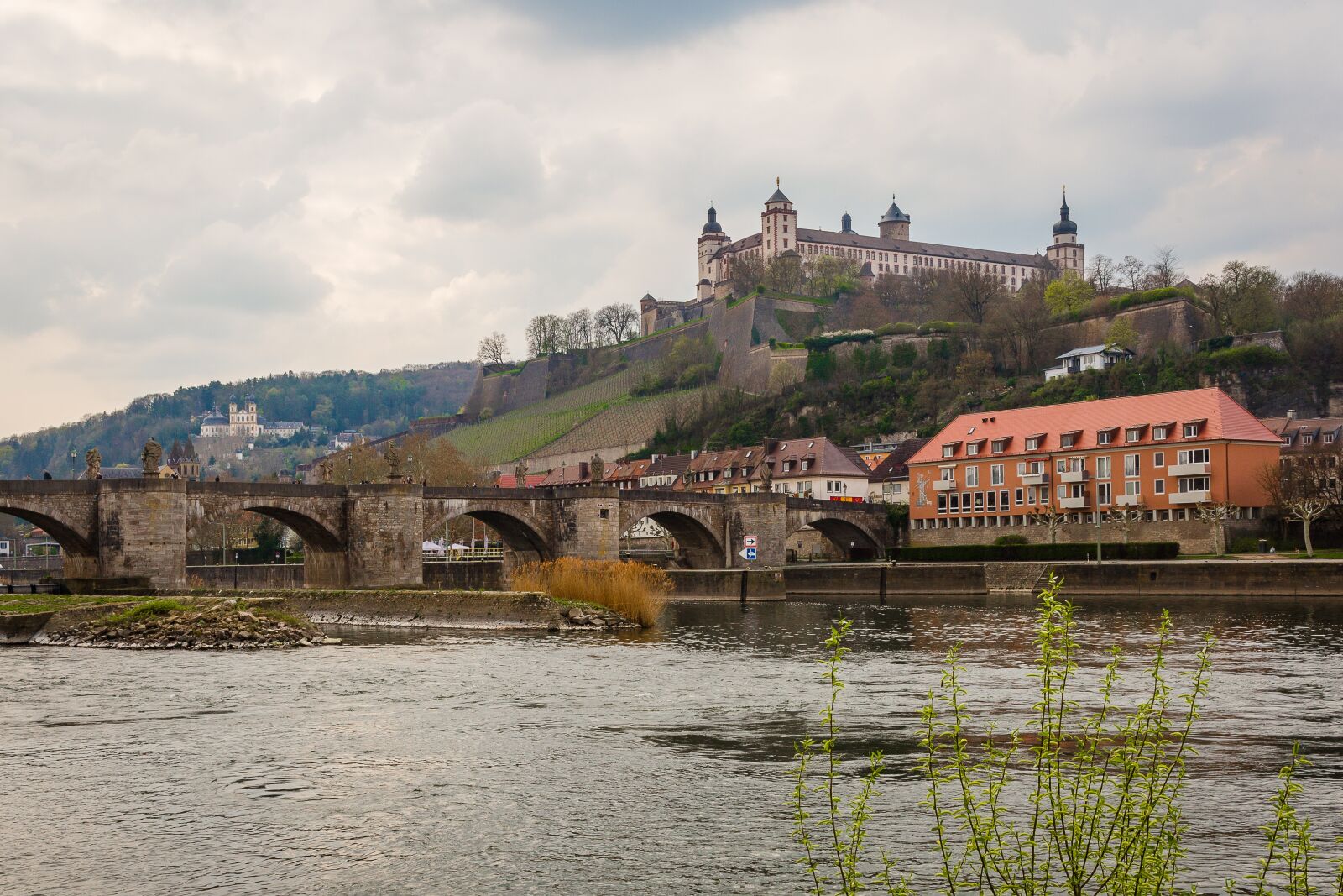Canon EOS 5D Mark III sample photo. W rzburg, main, swiss photography