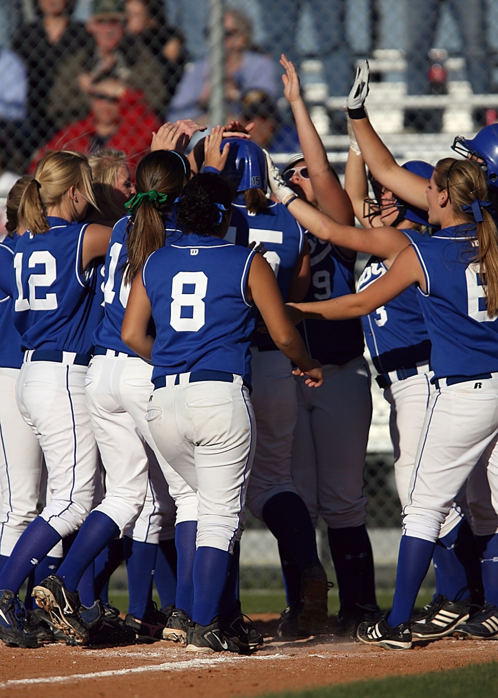 Canon EOS-1D Mark II N sample photo. Softball, team, celebration photography