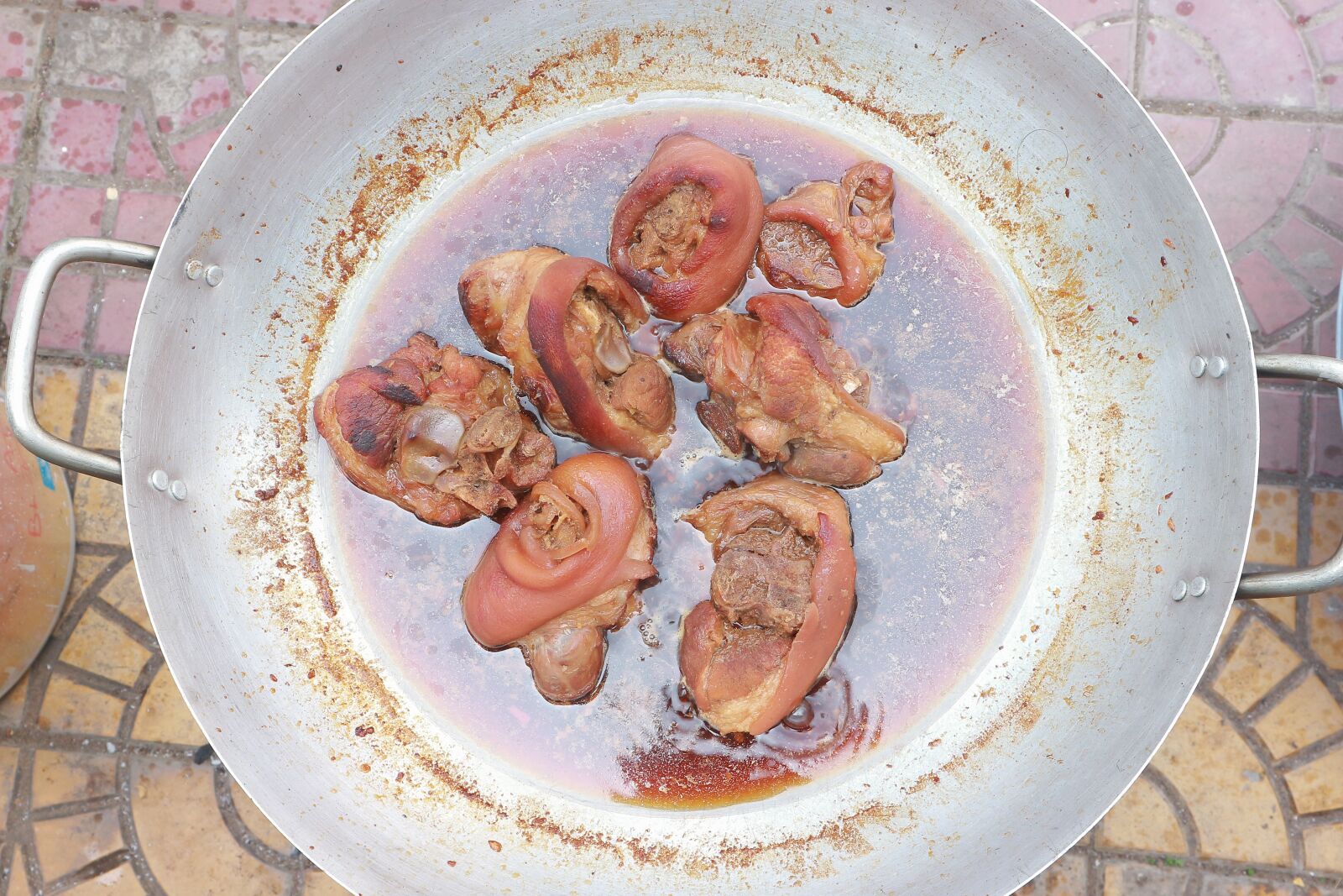 Canon EF-M 15-45mm F3.5-6.3 IS STM sample photo. Pork, meat, pig photography