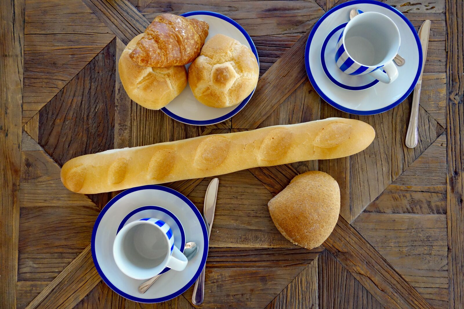 Sony Cyber-shot DSC-RX100 II sample photo. Breakfast, croissant, croissantes photography