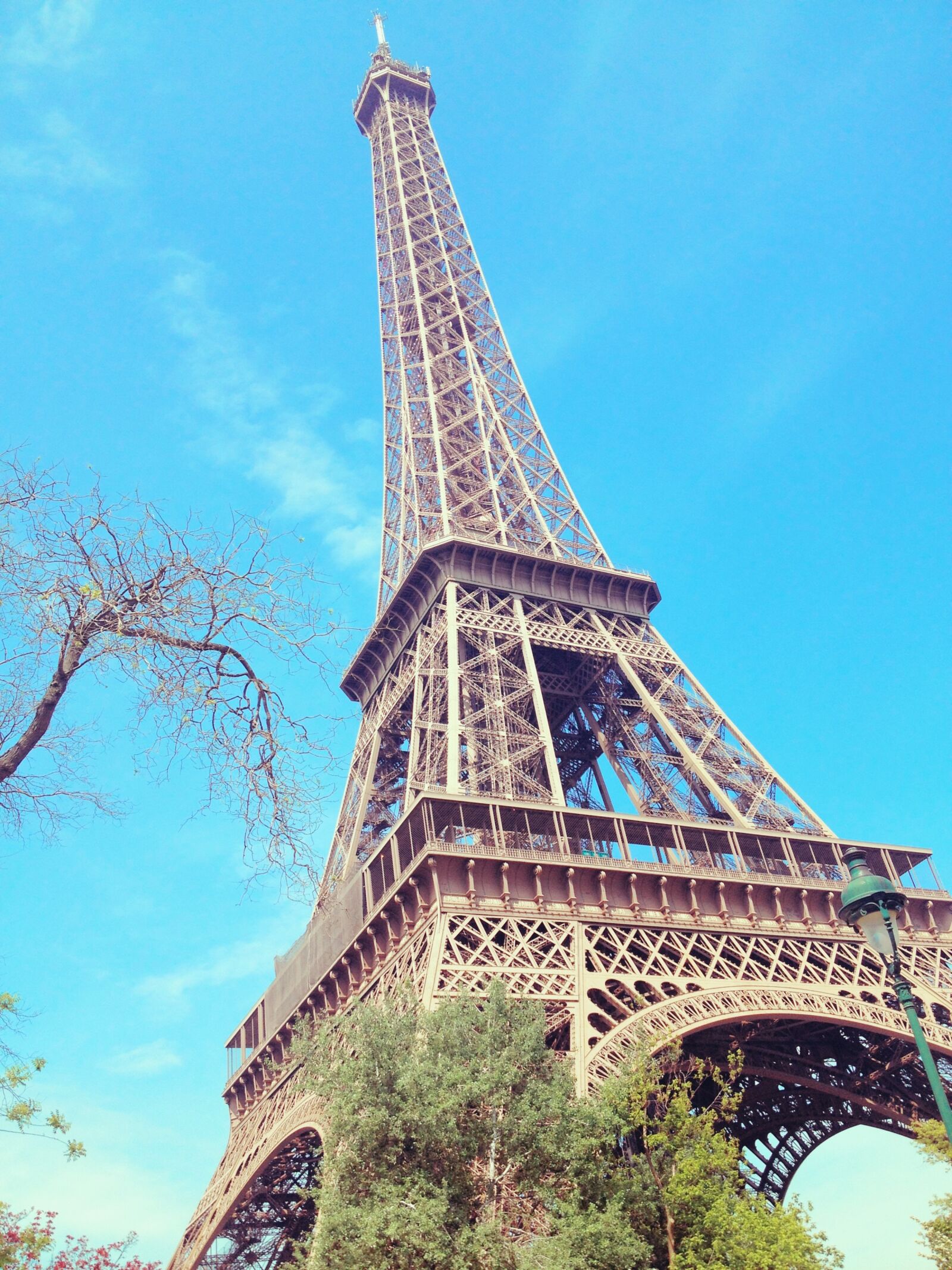 Apple iPhone 4S sample photo. Eiffel tower, paris, france photography