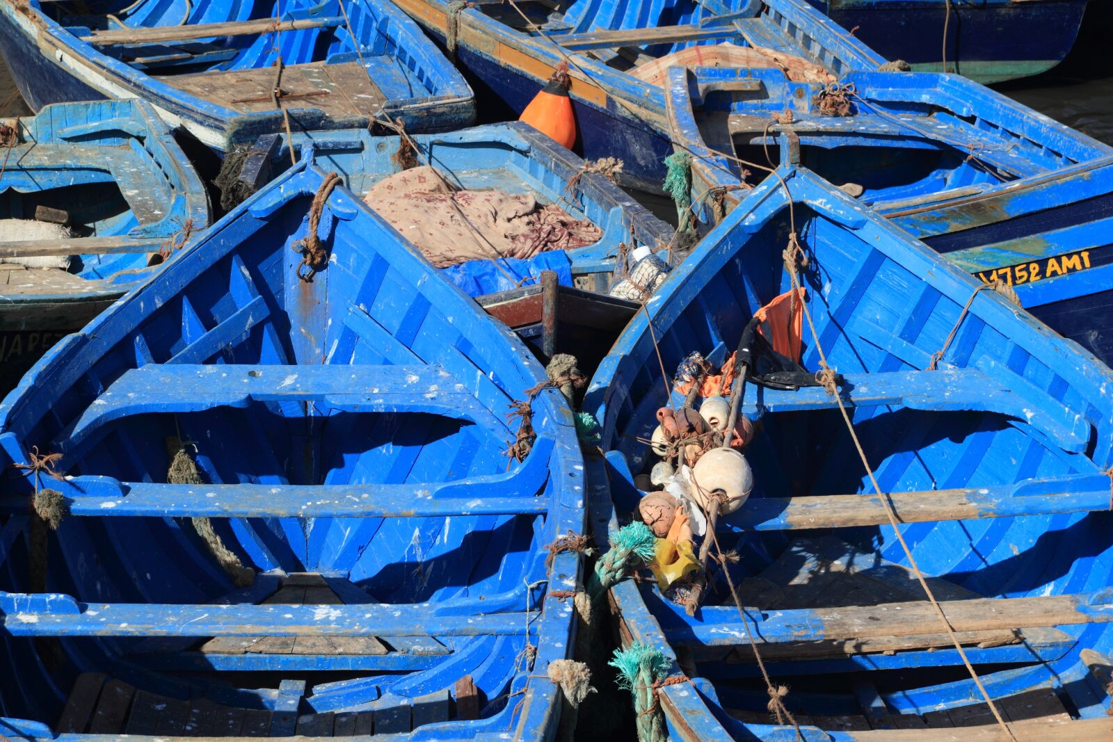 Canon EOS 550D (EOS Rebel T2i / EOS Kiss X4) sample photo. Morocco, essaouira, fishing boats photography