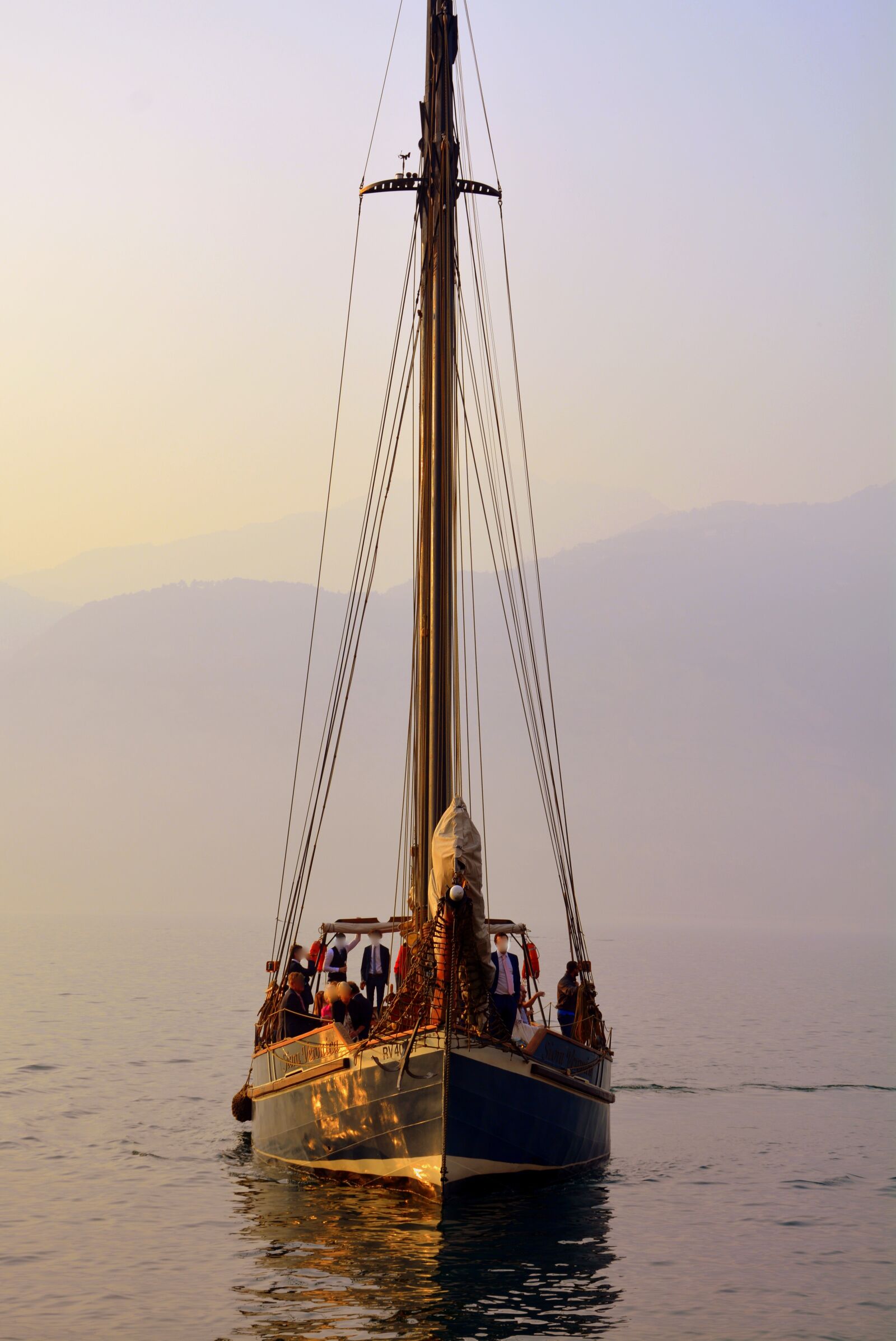 Nikon D7100 sample photo. Sailing ship, tourists, lake photography