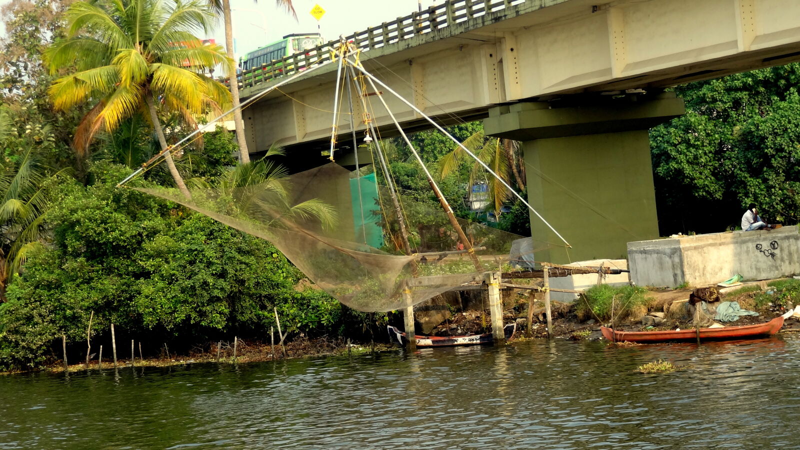 Sony Cyber-shot DSC-HX9V sample photo. Fish, net photography