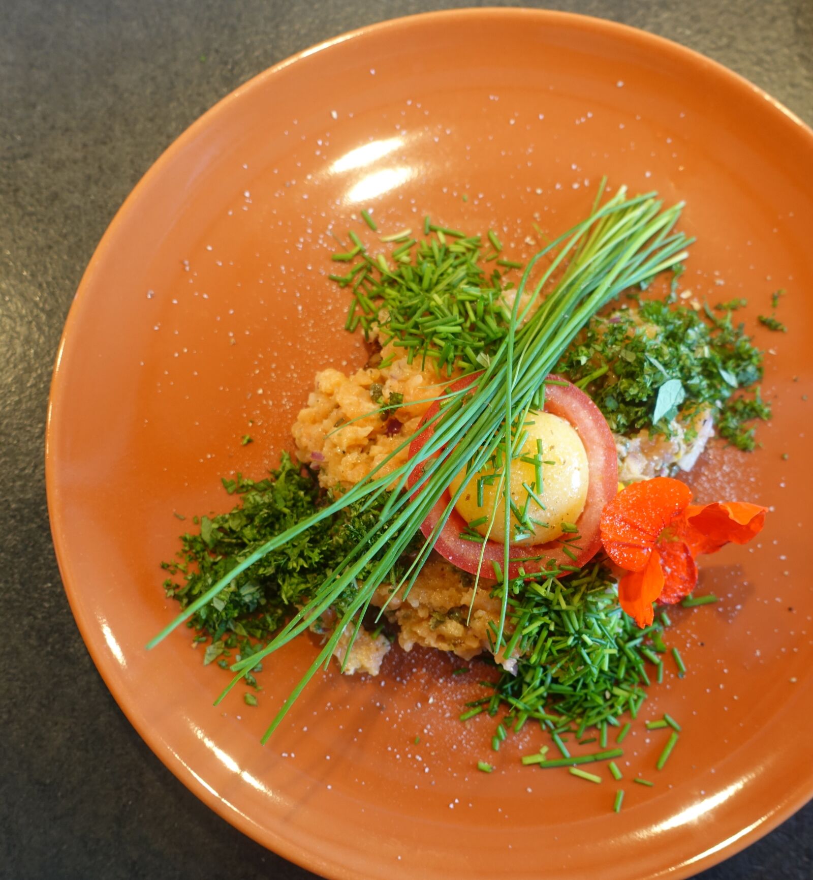 Sony Cyber-shot DSC-RX100 IV sample photo. Salmon, herbs, chives photography