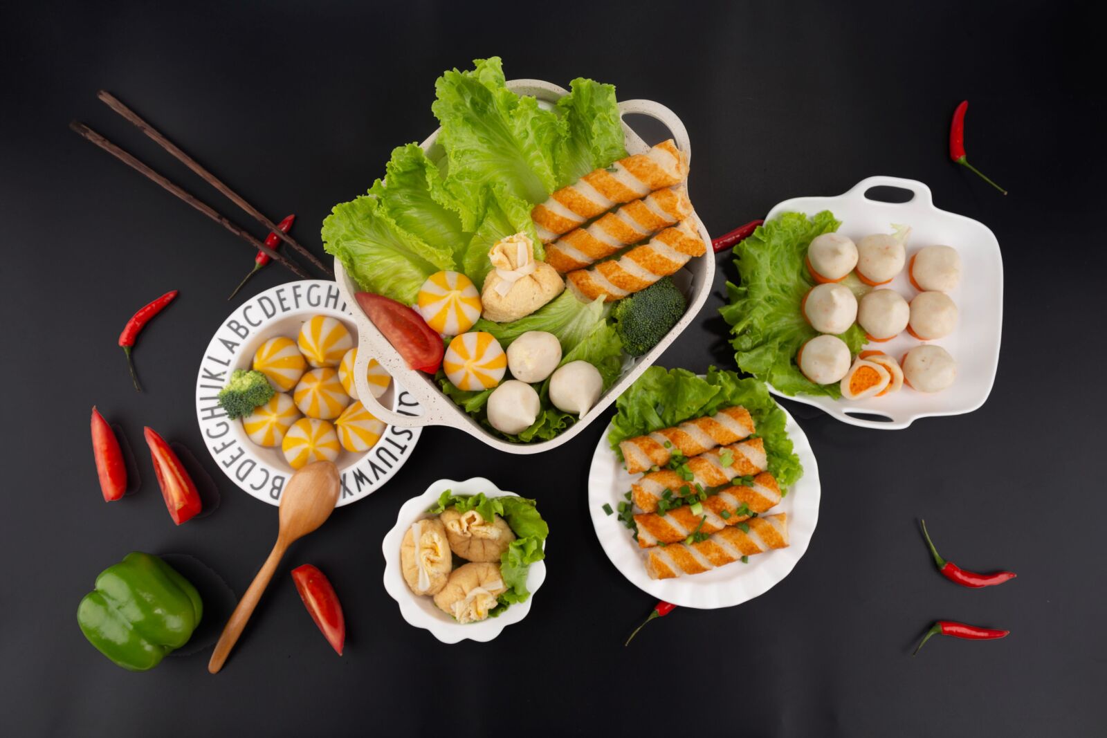 Canon EOS 6D + Canon EF 24-105mm F4L IS USM sample photo. Chafing dish, sale, omelet photography