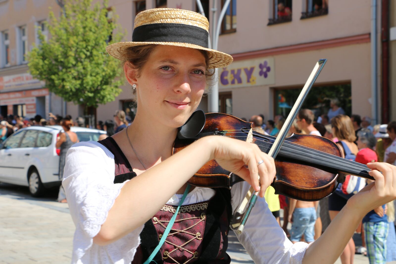 Canon EOS 70D sample photo. Music, music festival, human photography