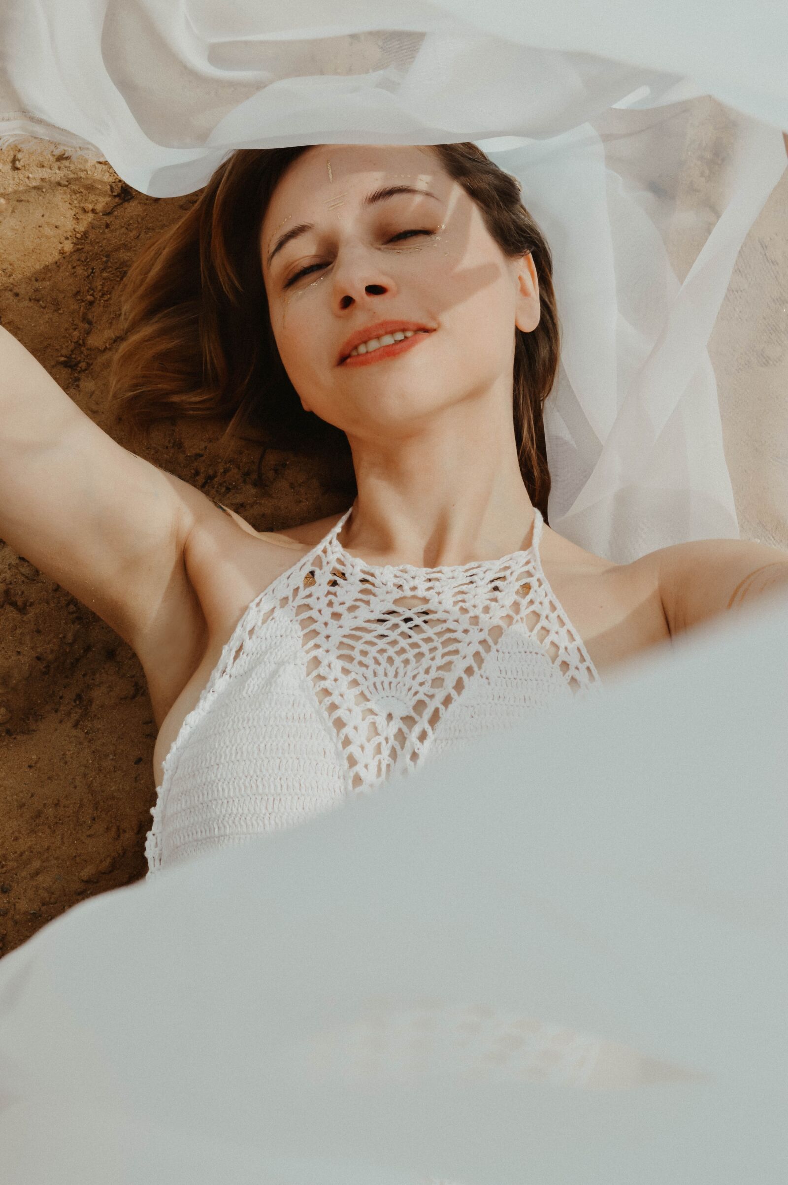 Nikon D3200 sample photo. Flying fabric, blanket, beach photography