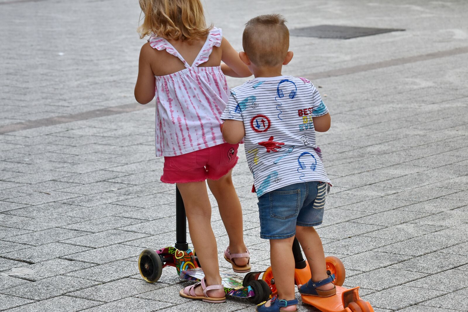 Nikon D5500 sample photo. Brother, childhood, children, playing photography