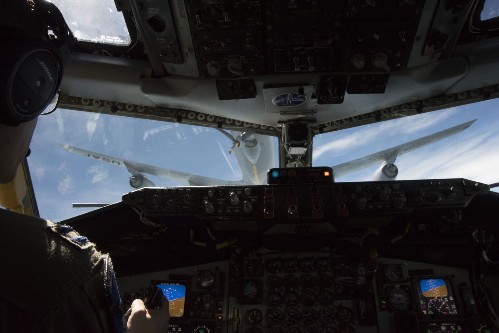 Nikon D750 sample photo. Cockpit, avionics, flight photography