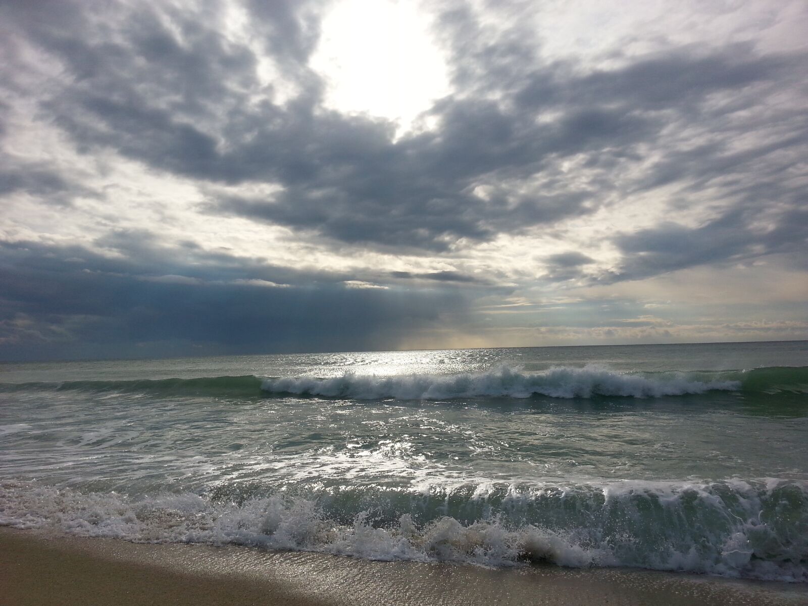 Samsung Galaxy S3 sample photo. Beach, sea, waves photography
