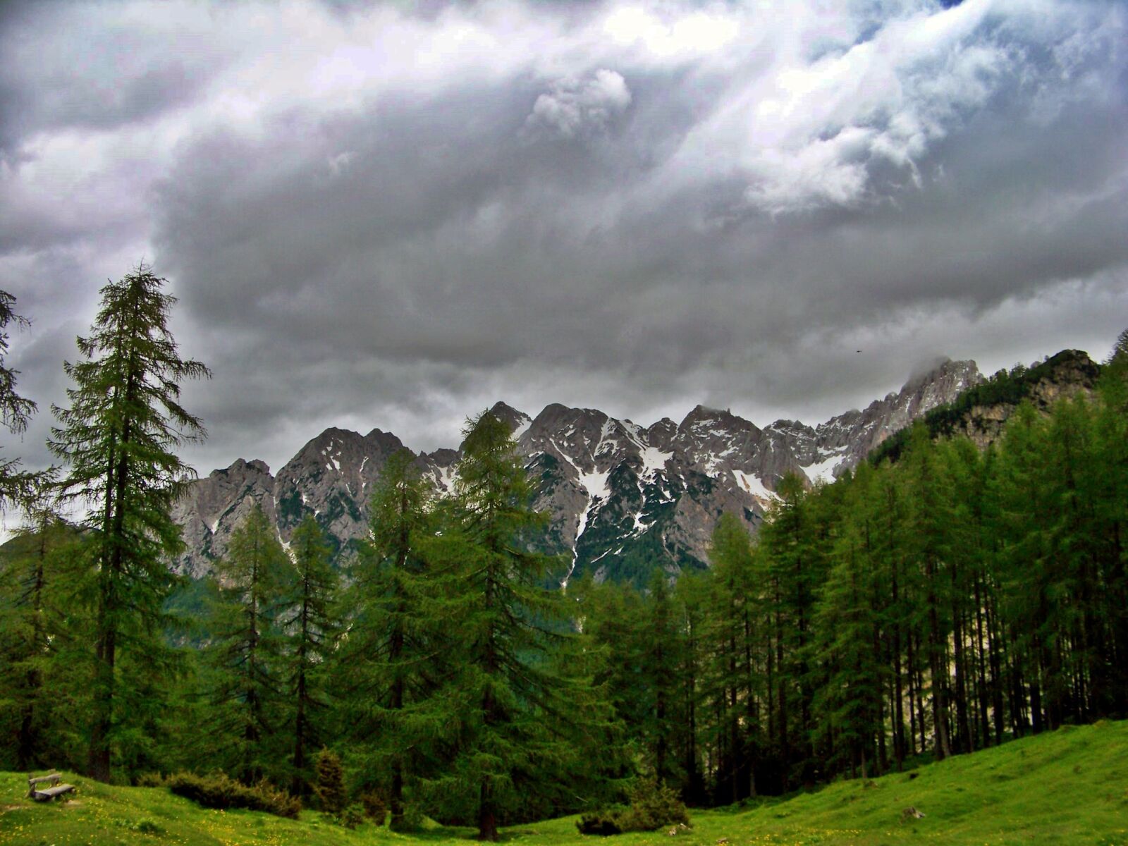 Kodak EASYSHARE Z8612 IS DIGITAL CAMERA sample photo. Karawanken, the gorenjska region photography