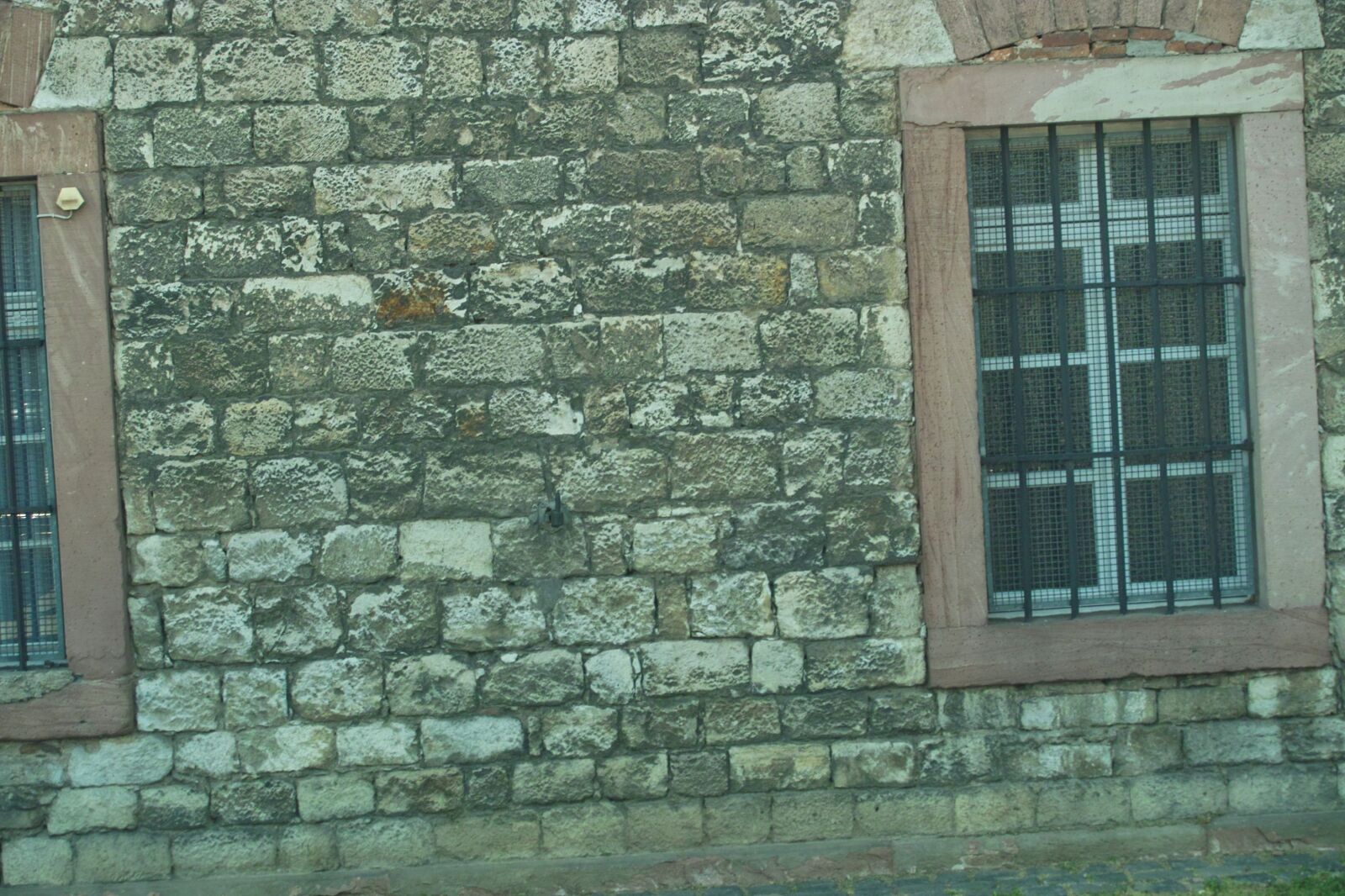 Sigma SD14 sample photo. Background, stone wall, greywacke photography