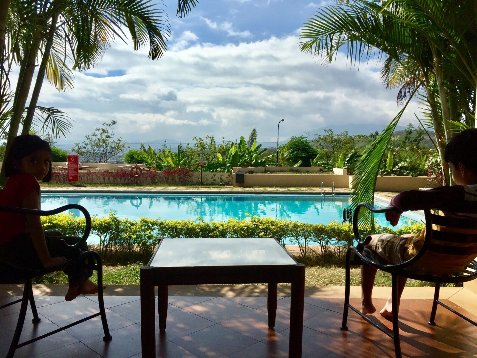 Apple iPhone 6 sample photo. Landscape, pool, blue sky photography