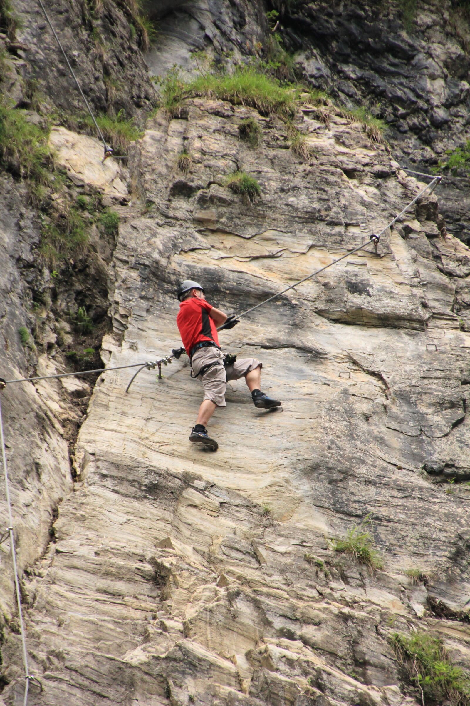 Canon EOS 550D (EOS Rebel T2i / EOS Kiss X4) sample photo. Climb, mountains, mountaineer photography