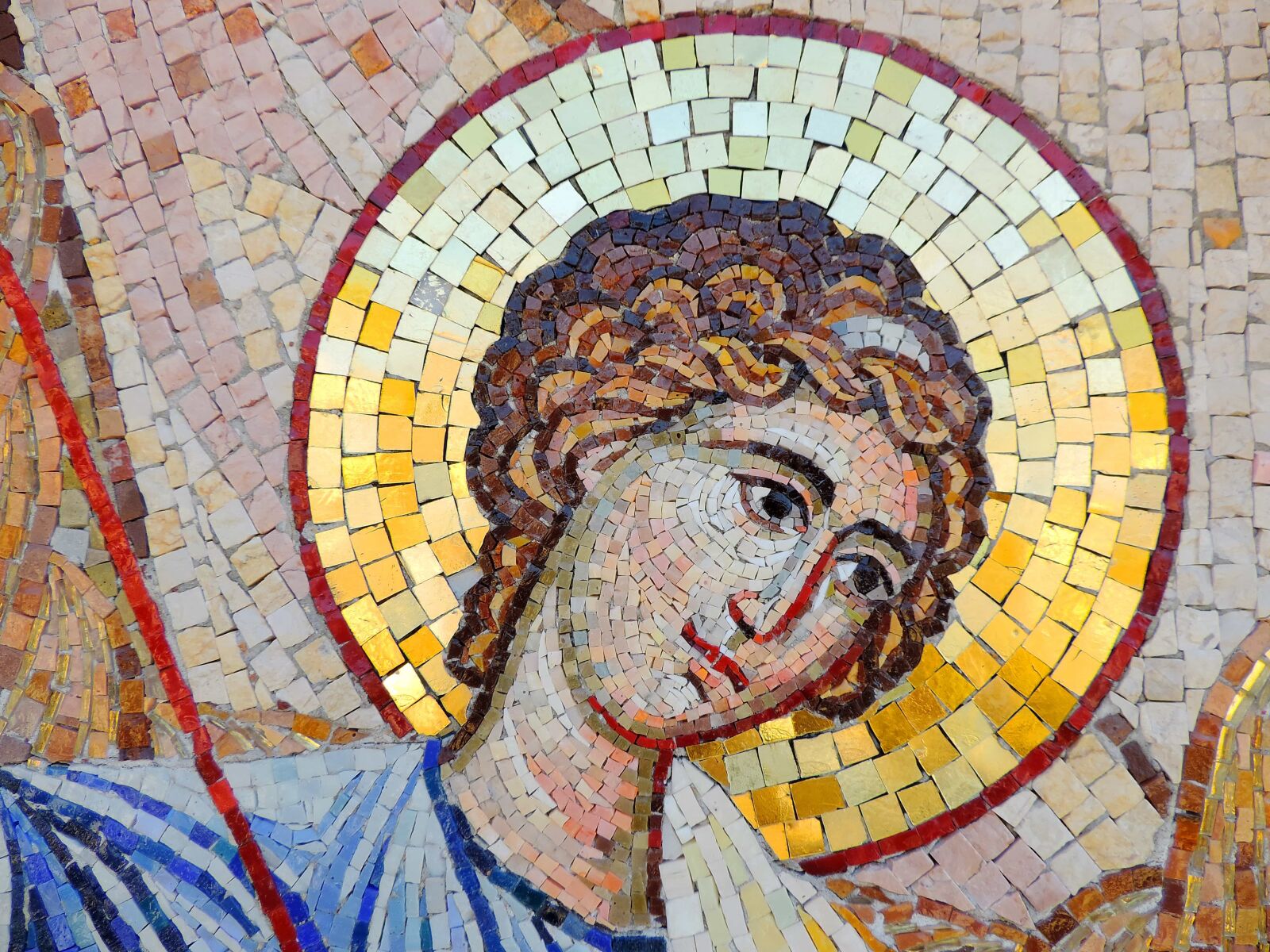 Nikon Coolpix P520 sample photo. Icon, saint, mosaic, art photography