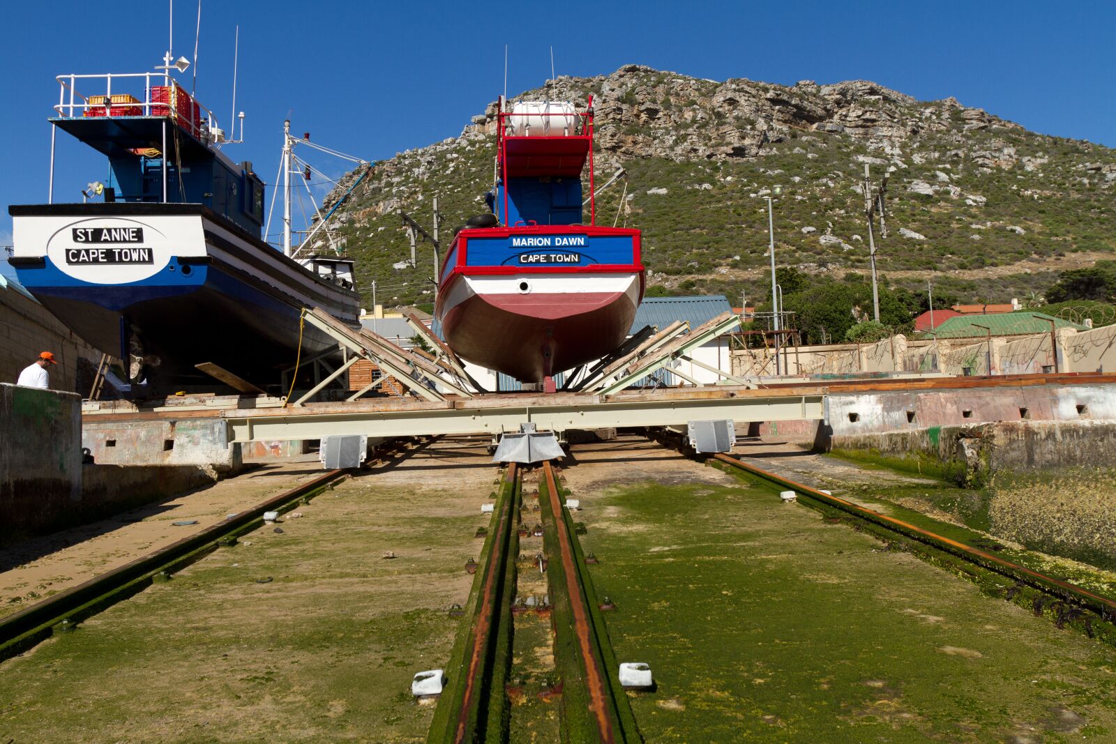 Canon EOS 7D sample photo. Boat, slipway, dry dock photography