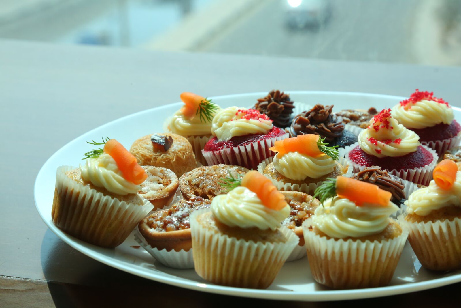 Canon EOS 5D Mark III sample photo. Salmon baked, baked pastry photography