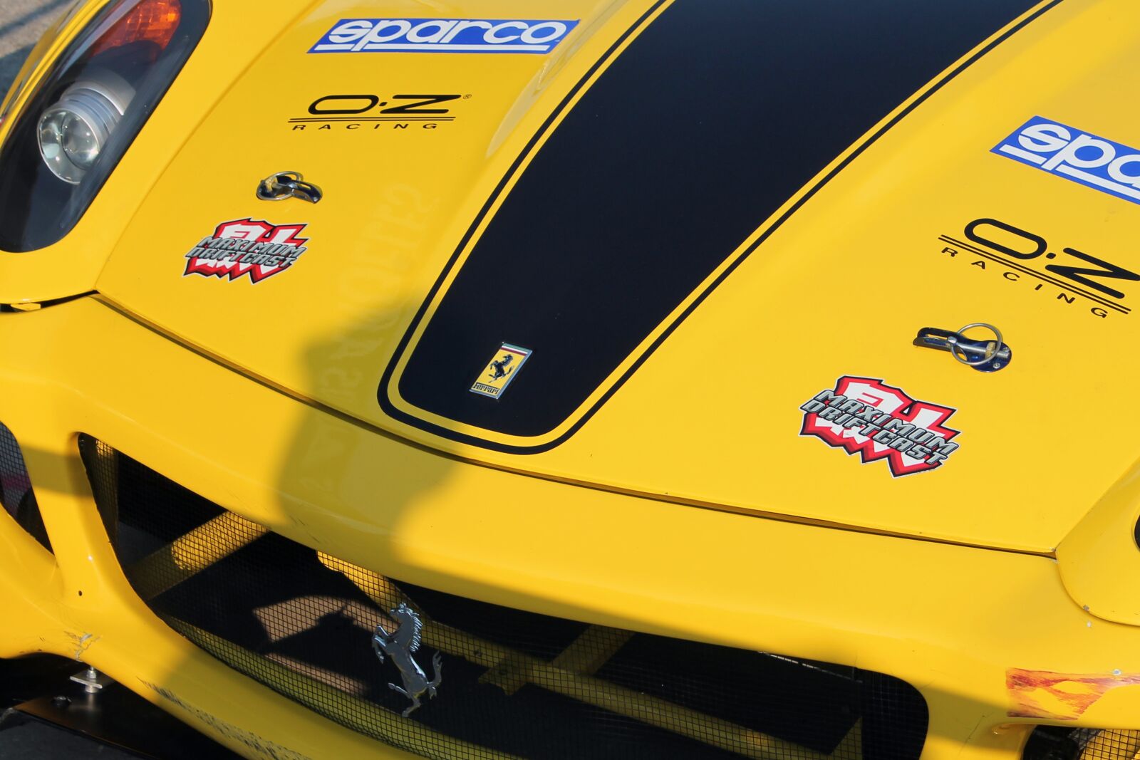Canon EOS 1100D (EOS Rebel T3 / EOS Kiss X50) sample photo. Ferrari, race, auto photography