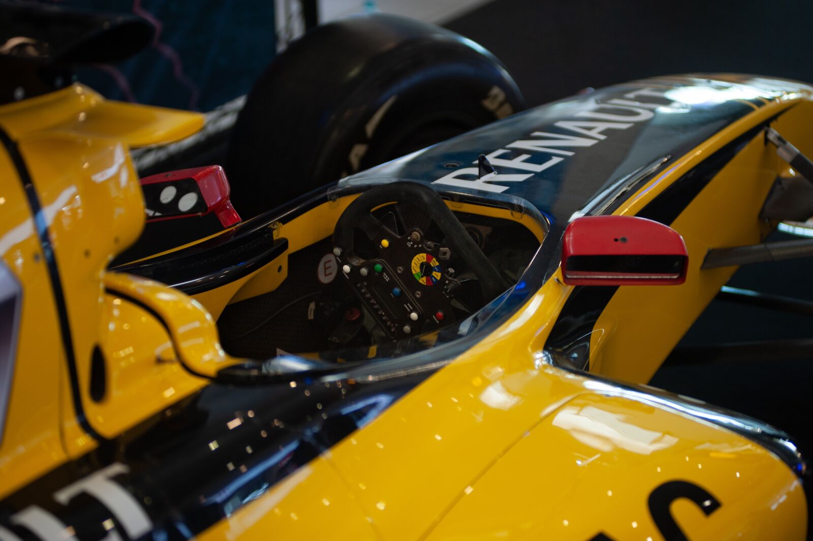 Nikon D700 sample photo. F1, car, wheel photography