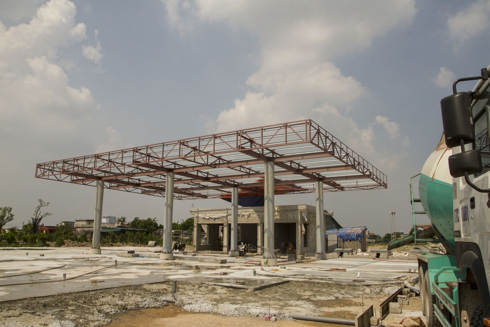 Canon EOS 7D sample photo. Site, construct, gas station photography