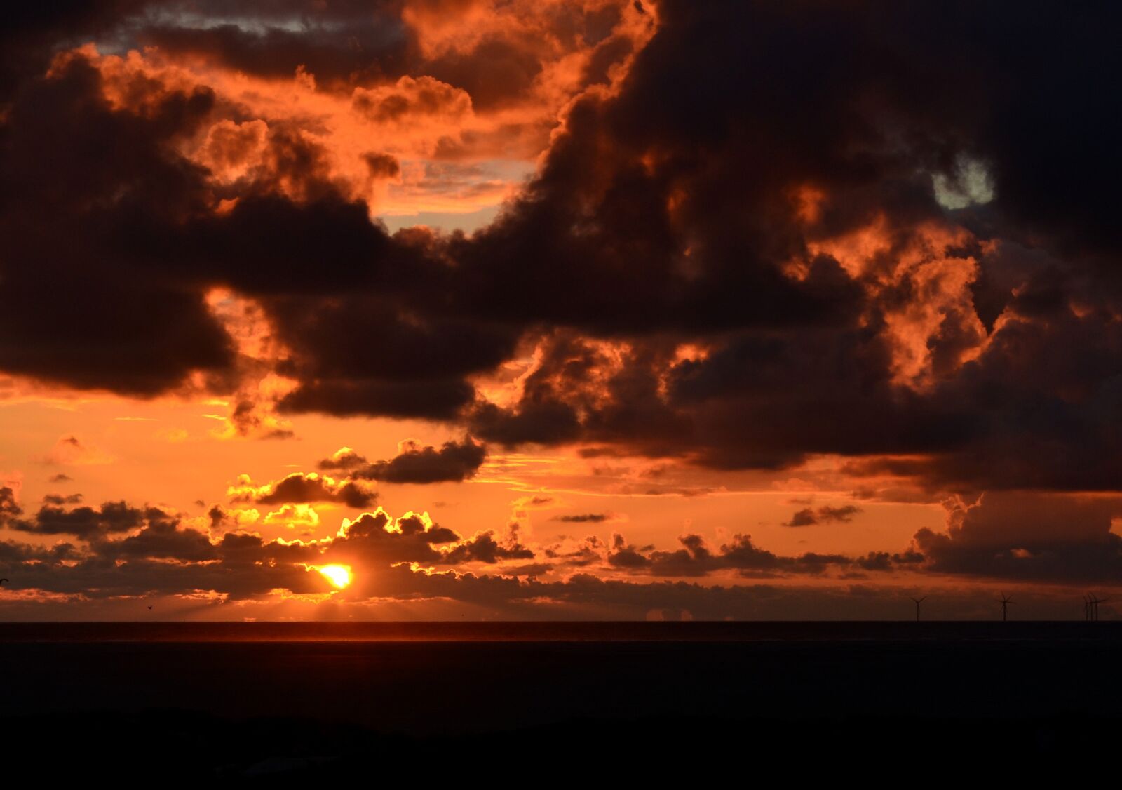 Nikon D5100 sample photo. Sunset, evening sky, lighting photography