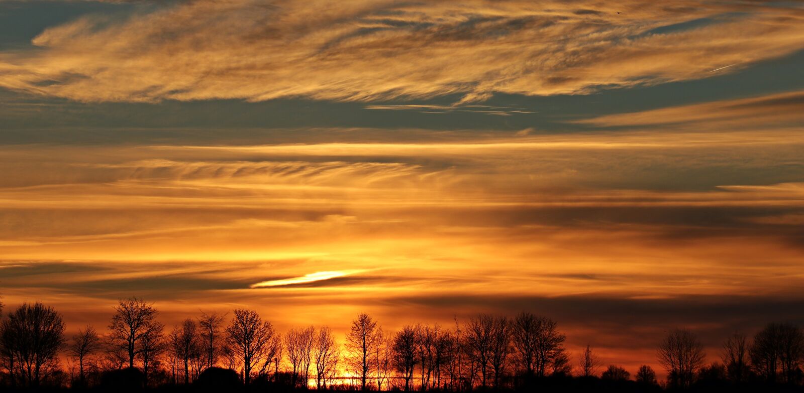 Canon EOS 80D sample photo. Sunset, sun, evening sky photography