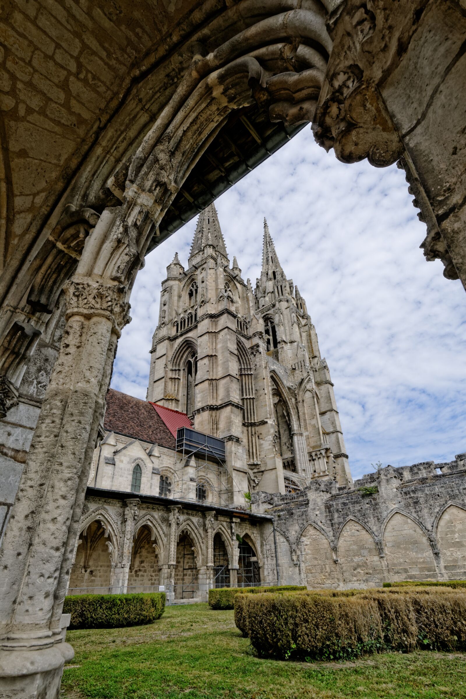 Nikon D300S sample photo. Soissons, france, cathedral photography
