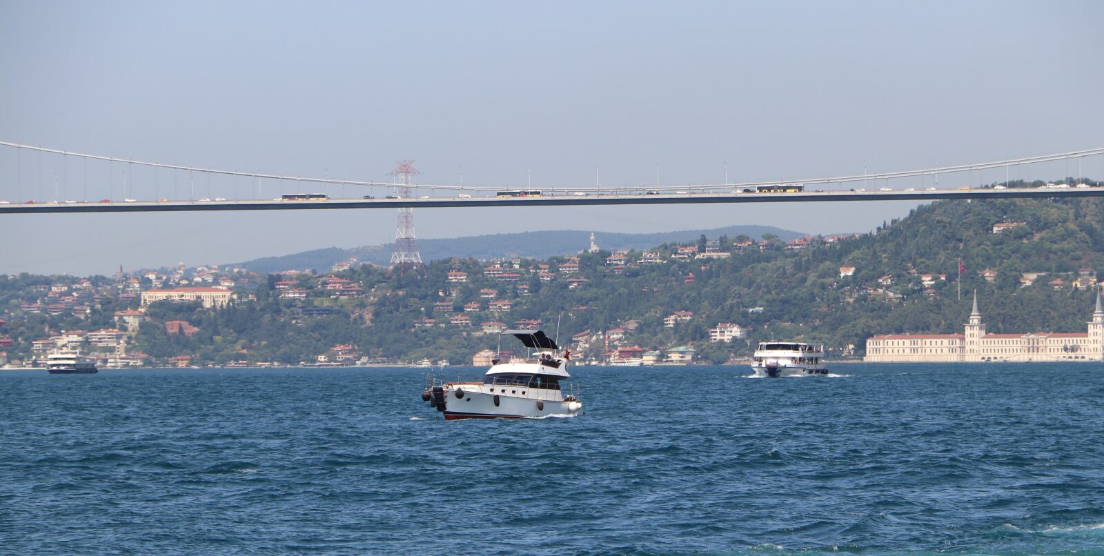 Canon EOS 77D (EOS 9000D / EOS 770D) sample photo. V, boat, marine photography