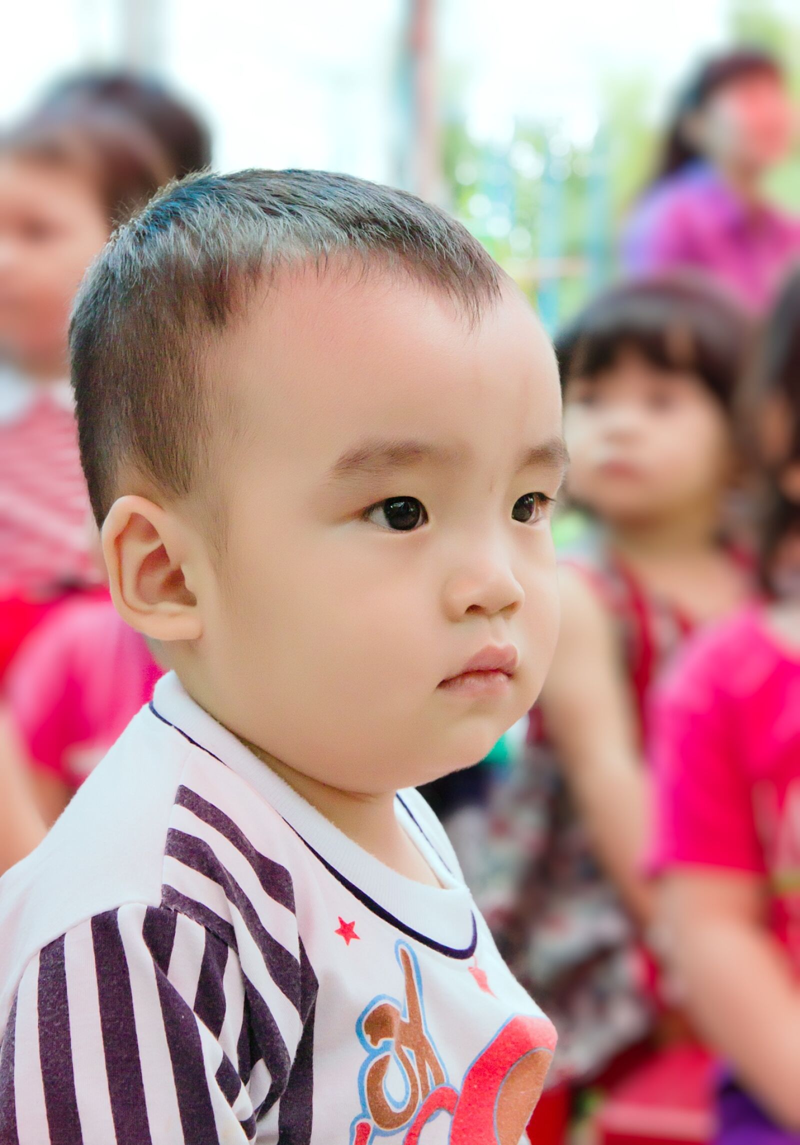 Canon EOS 600D (Rebel EOS T3i / EOS Kiss X5) sample photo. Young, children, home photography