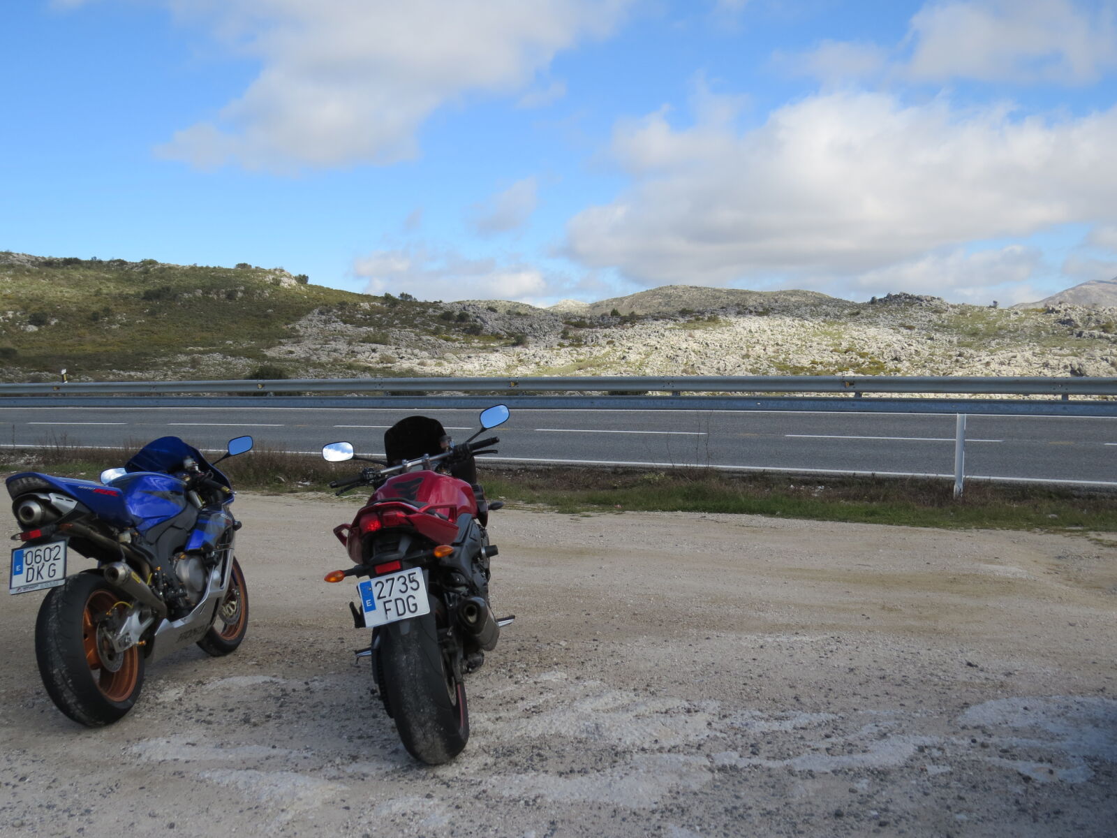 Canon PowerShot SX50 HS sample photo. Highway, motorbikes, mountain, bikes photography