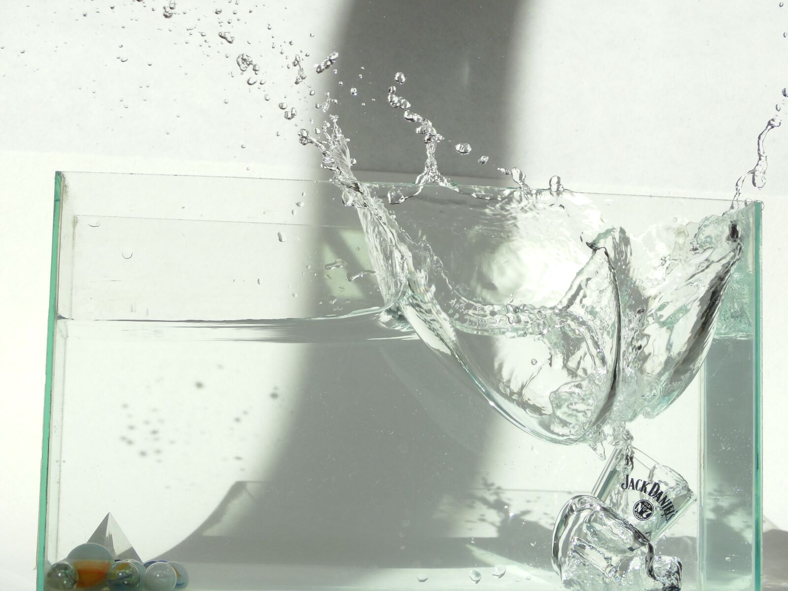 Sony Cyber-shot DSC-HX300 sample photo. Glass, timing, water photography