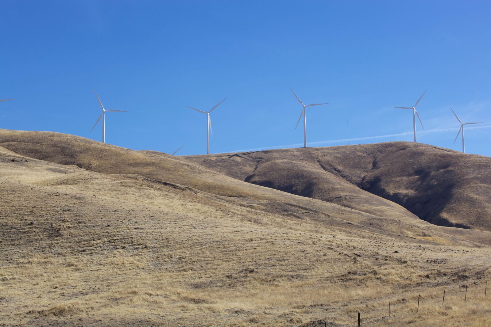 Canon EOS 5D Mark II sample photo. Tools, wind turbines, energy photography