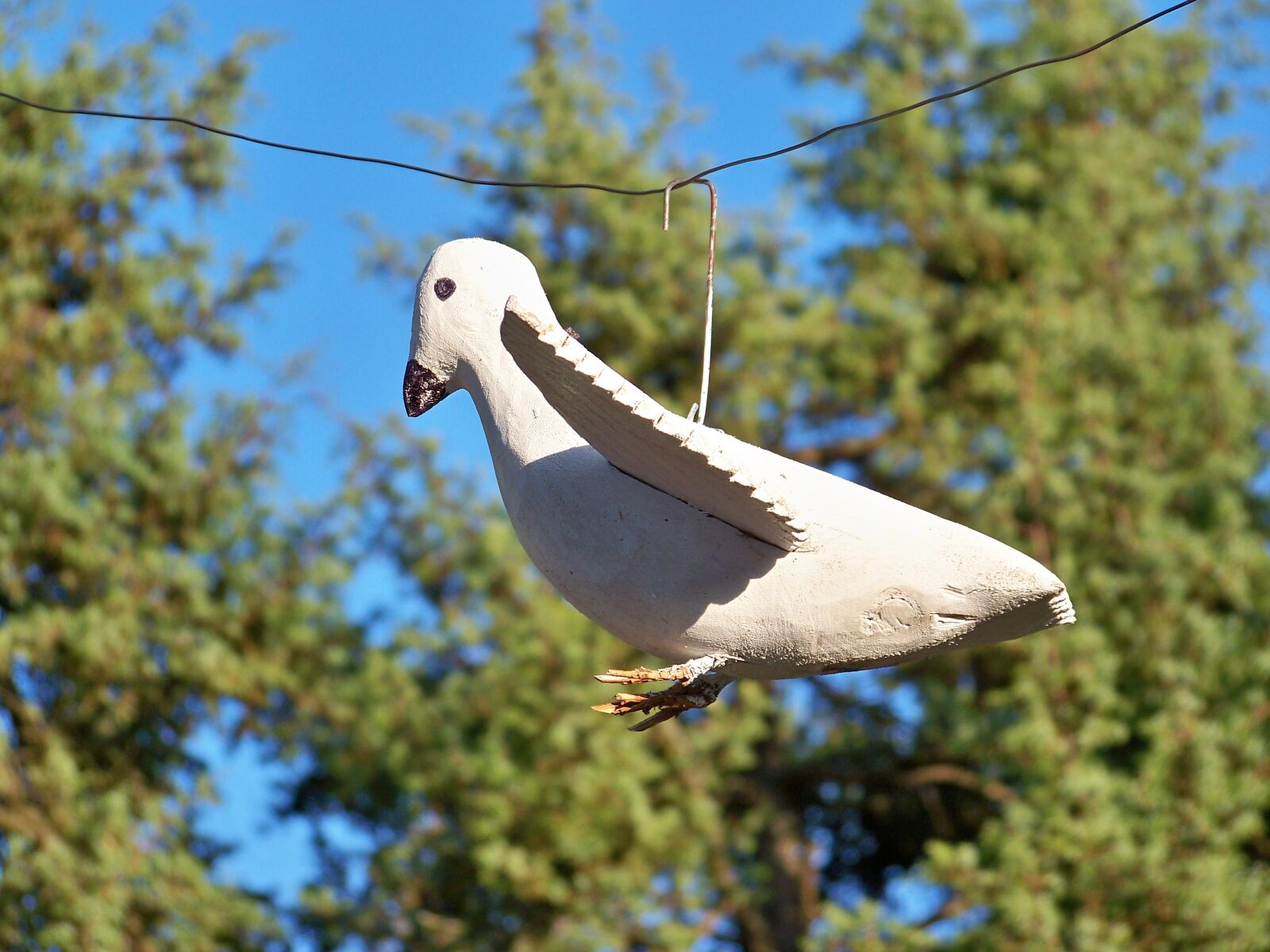 Kodak EASYSHARE Z1012 IS DIGITAL CAMERA sample photo. Wooden bird, wood, popular photography