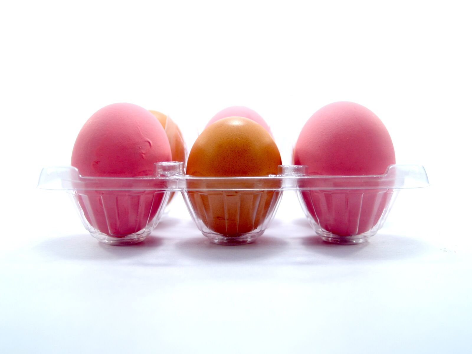 Olympus E-300 (EVOLT E-300) sample photo. Egg, pink, market photography