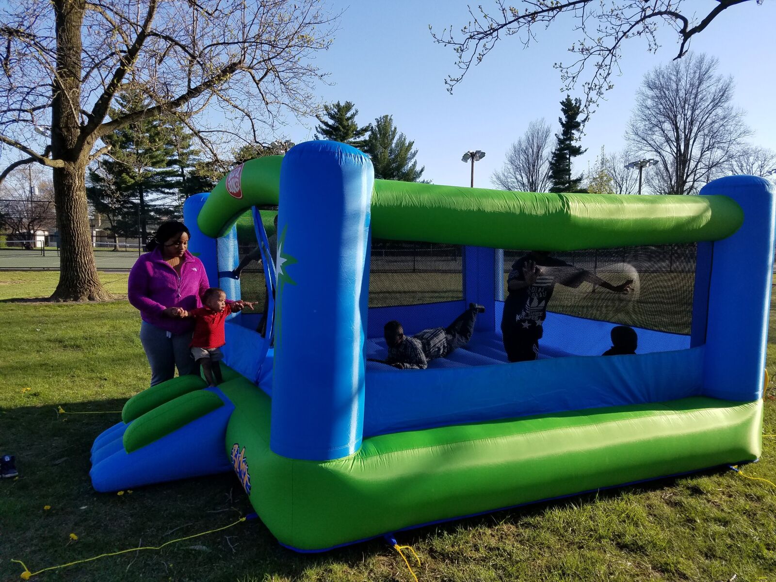 Samsung Galaxy S7 Edge sample photo. Park, playground, childhood photography