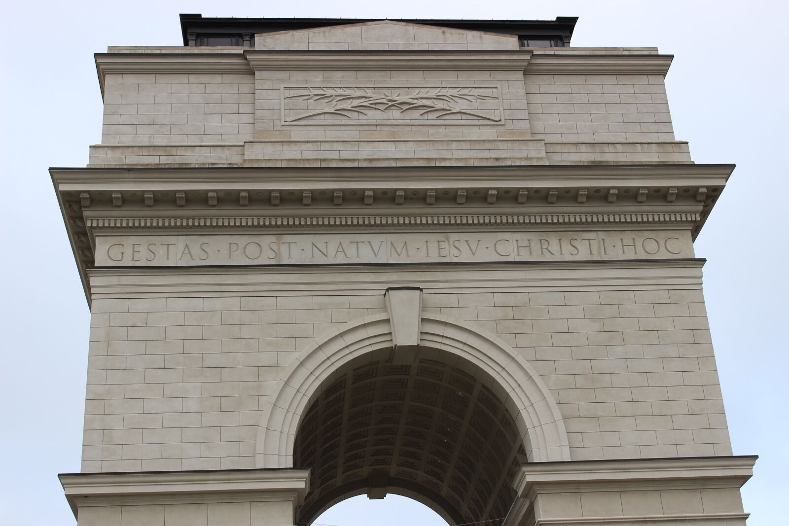 Canon EOS 600D (Rebel EOS T3i / EOS Kiss X5) sample photo. Urban, structure, architecture photography