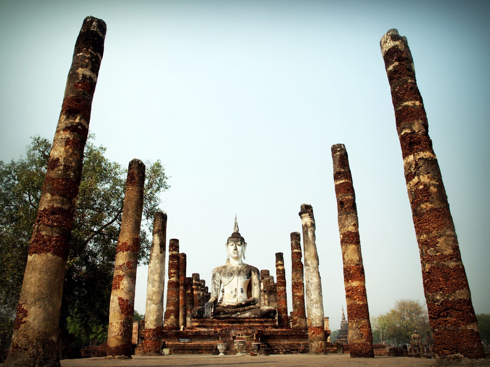 Olympus E-300 (EVOLT E-300) sample photo. Ancient, architecture, art photography