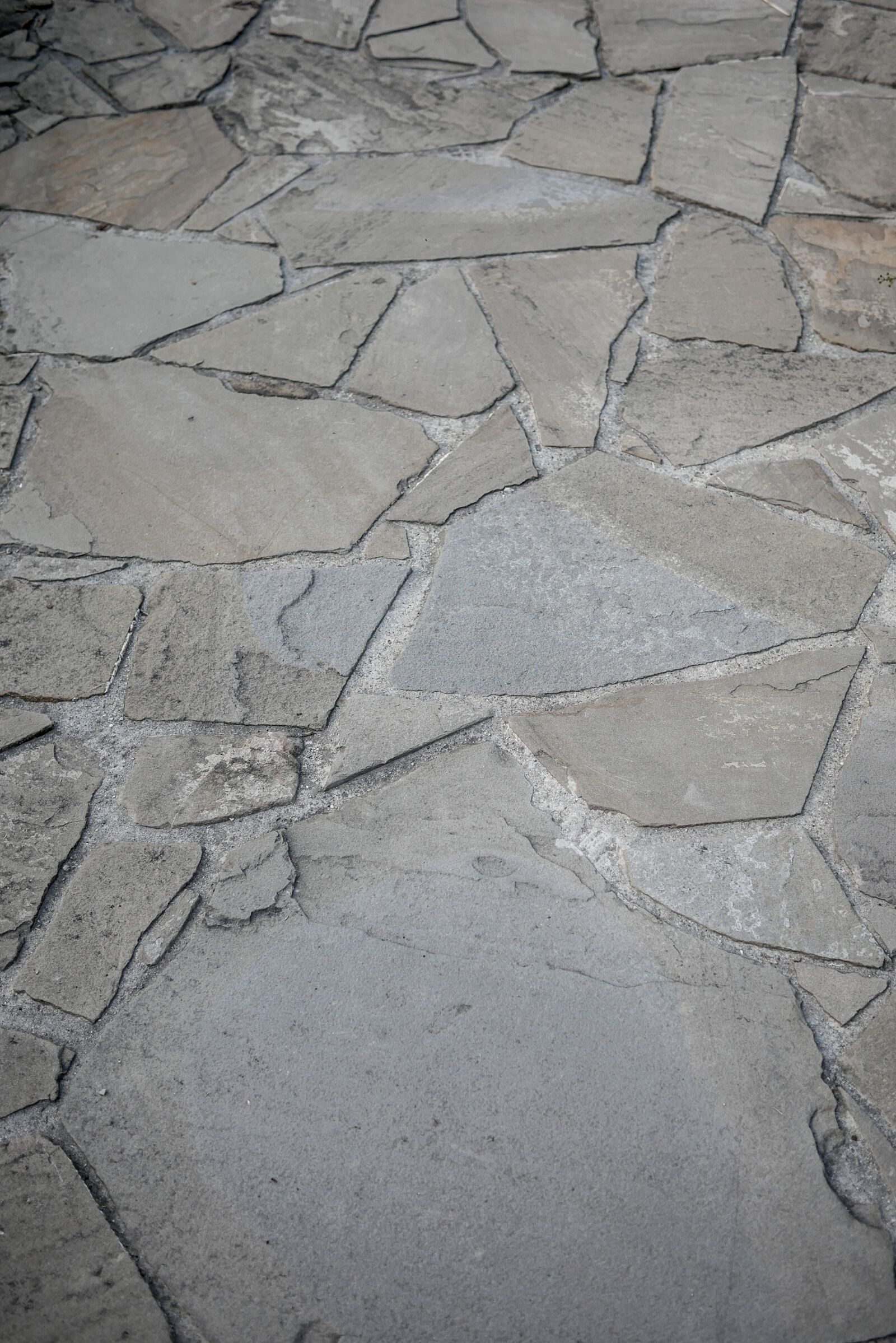 LUMIX G 20/F1.7 II sample photo. The stones, gray, the photography